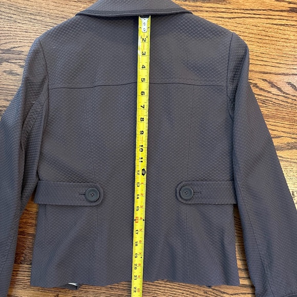 Boden muted purple textured button down blazer - 8 US/ 12 UK - Picture 6 of 10